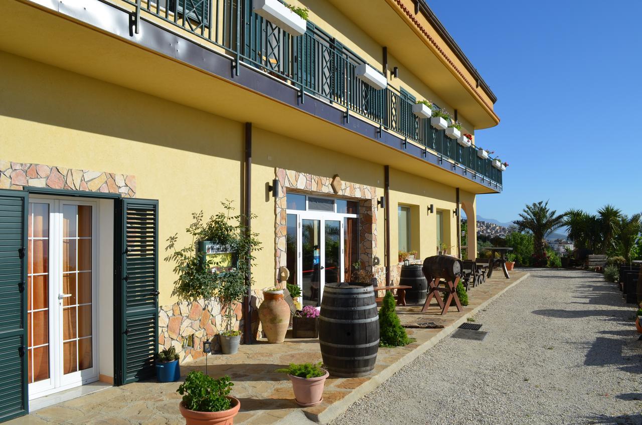 Villa Della Mimosa Alia Eksteriør bilde